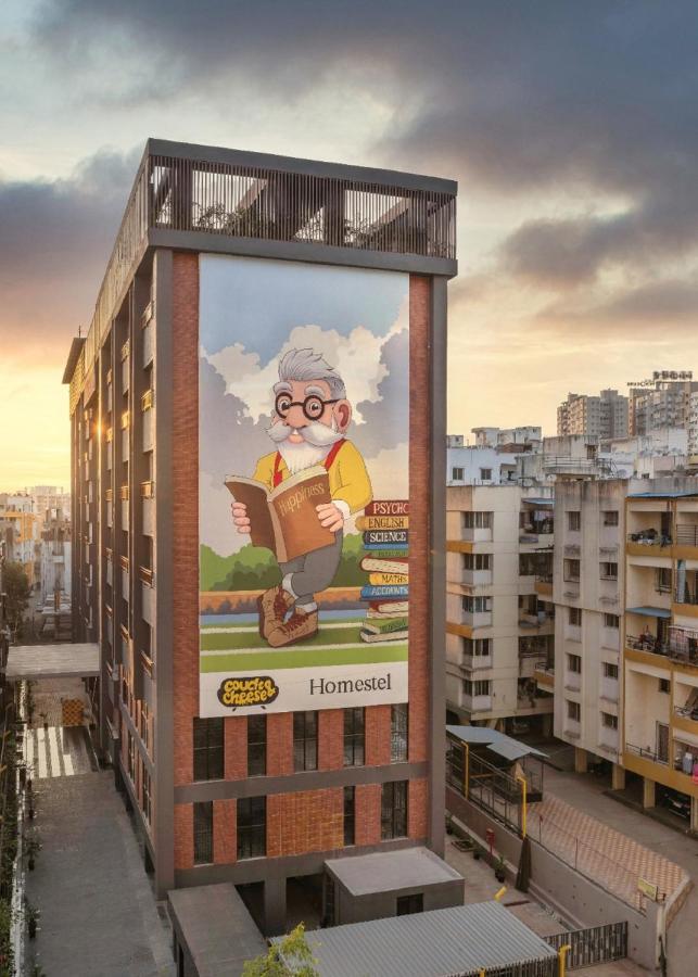 Couch & Cheese Homestel The Most Luxurious Hostel For Working Professionals & Students Pune Exteriör bild